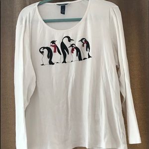Winter white penguin T